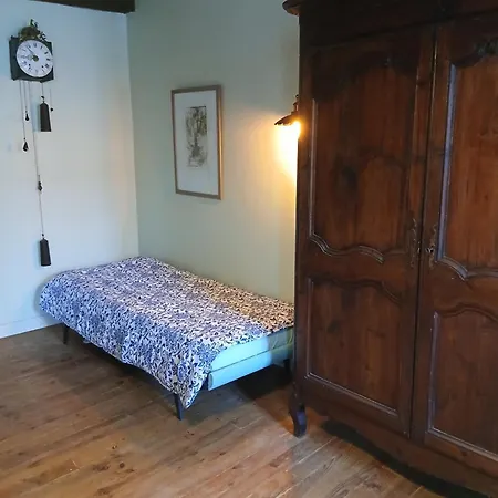 Hostel Au Coin Perdu *