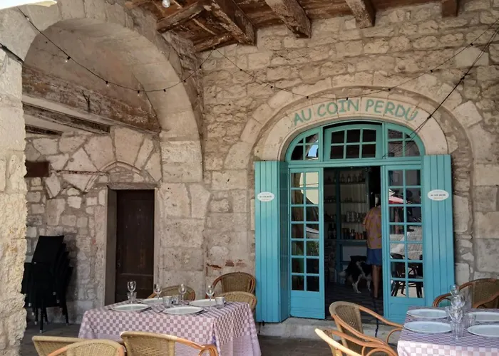 Au Coin Perdu Hostel Lauzerte